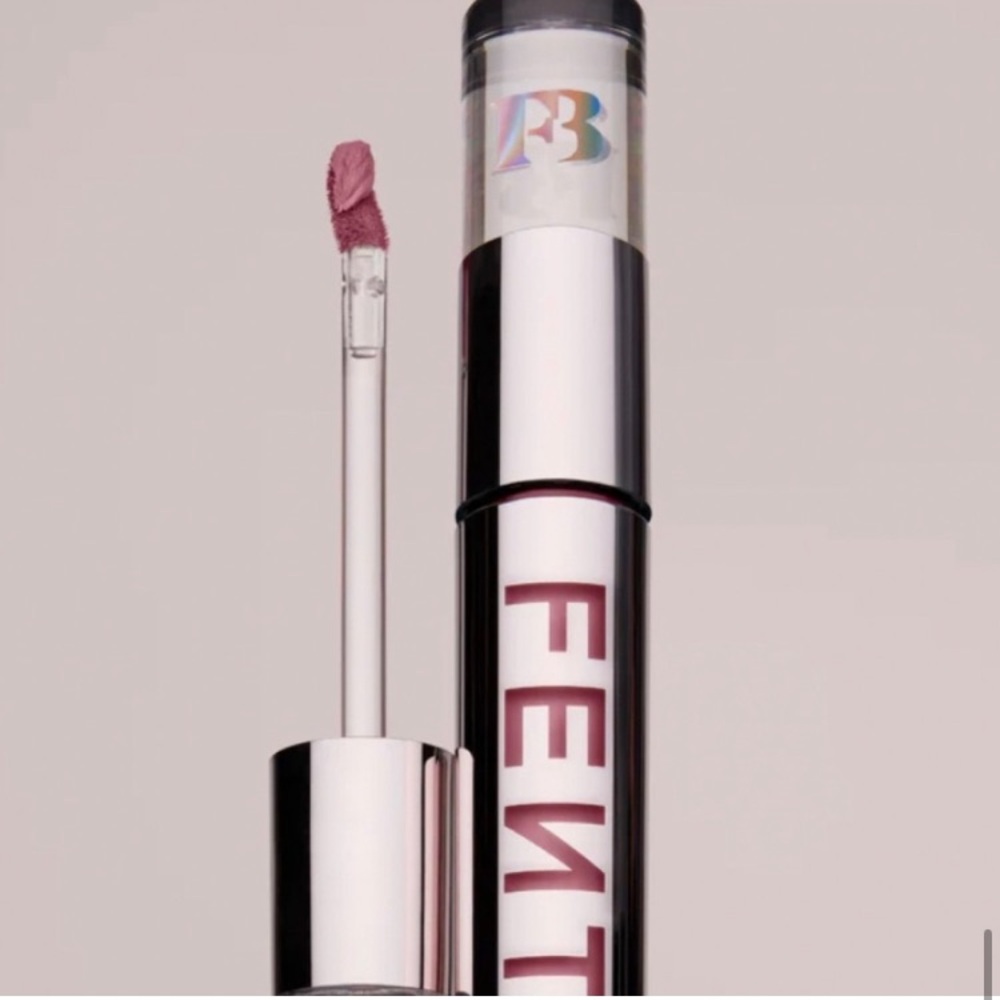 FENTY ICON VELVET LIQUID LIPSTICK - RiRi - Picture 7 of 9